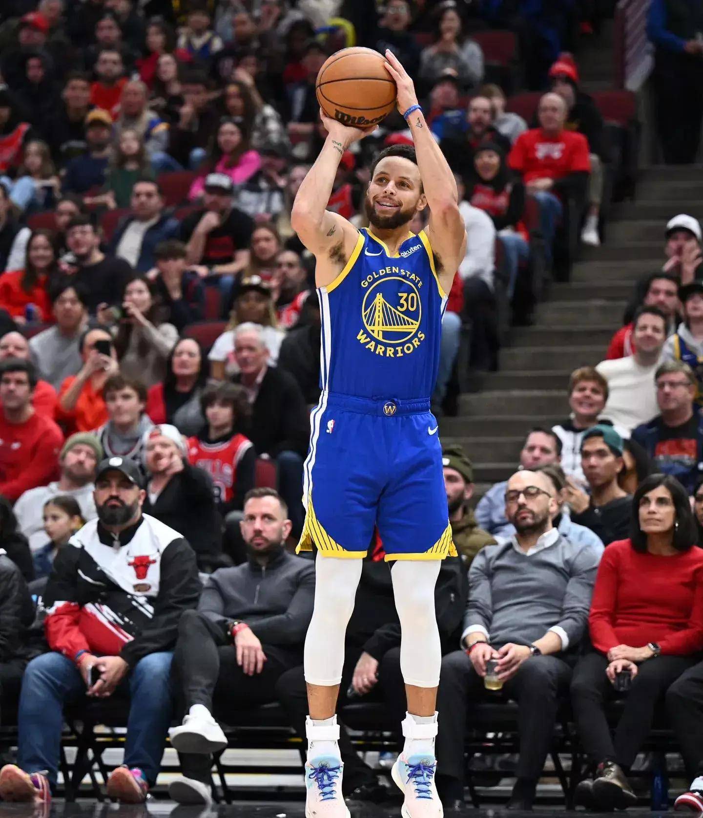 展及其日益 展及其日益